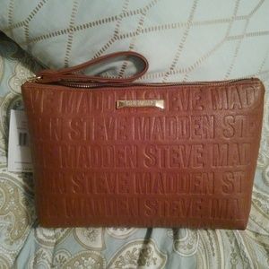 Steve Madden Weekend Pouch